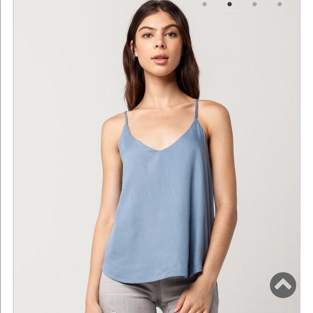 RVCA top🦋